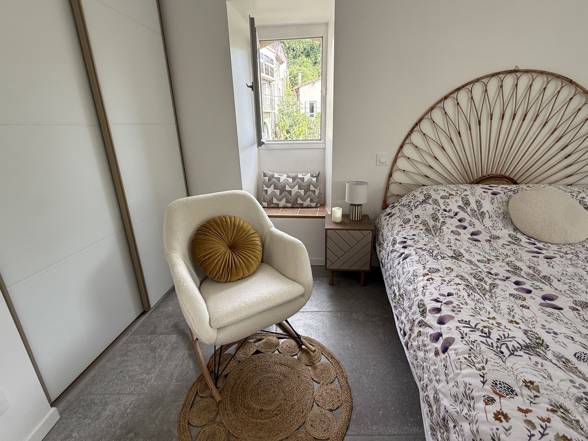 Chambre avec rocking chair