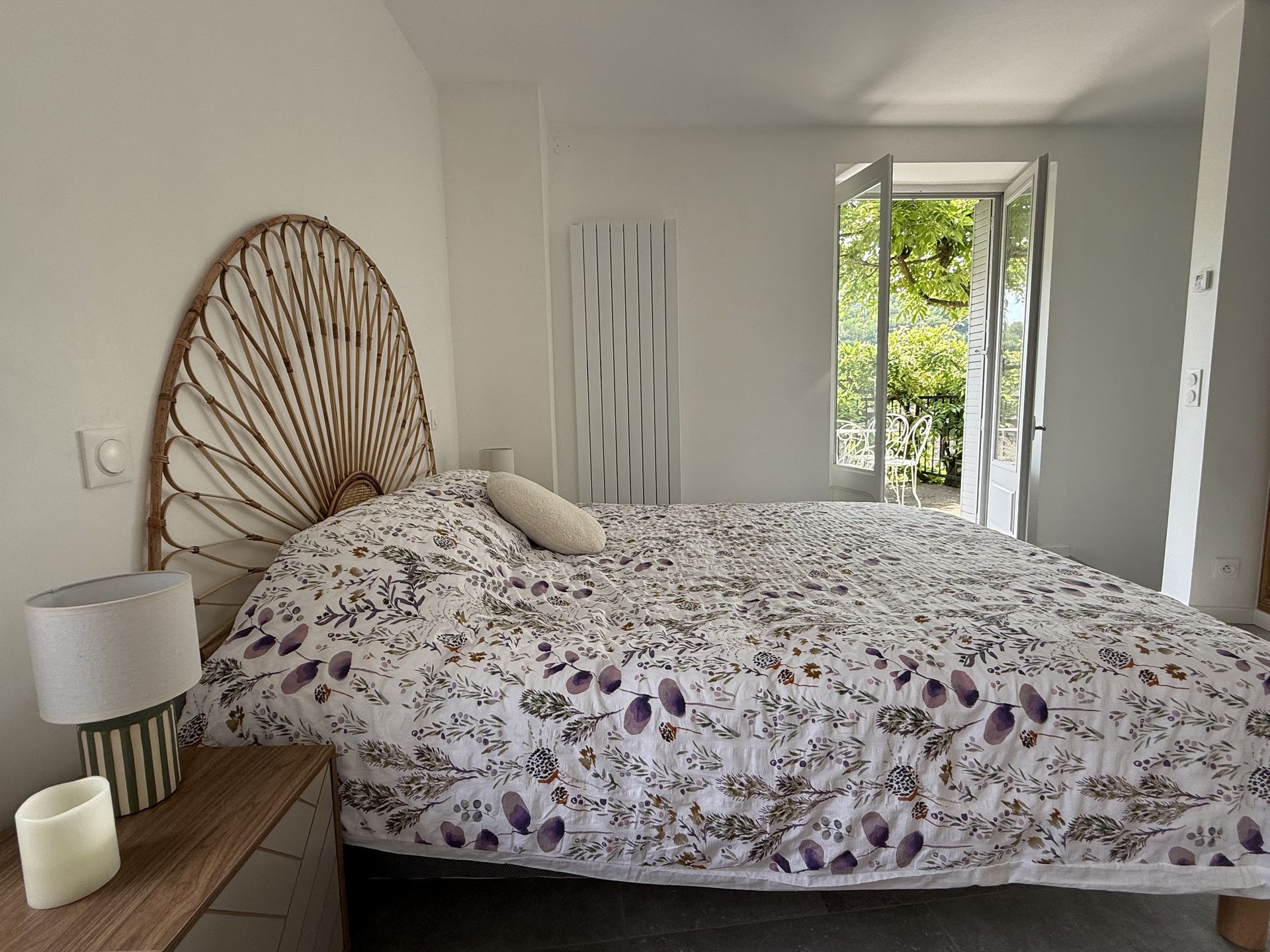 Chambre cosy avec accès balcon